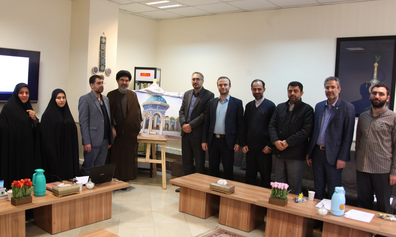 رونمایی از تابلوی  «نامدار» در شورای فرهنگی و اجتماعی دانشگاه تربیت مدرس