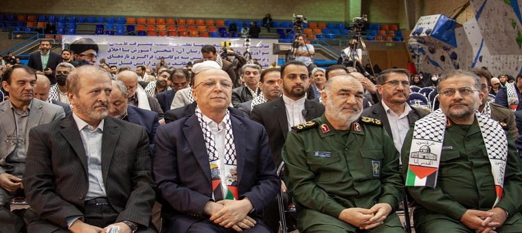 نشست سراسری ۳۰ هزار نفری جبهه علمی و فرهنگی بسیج اساتید کشور