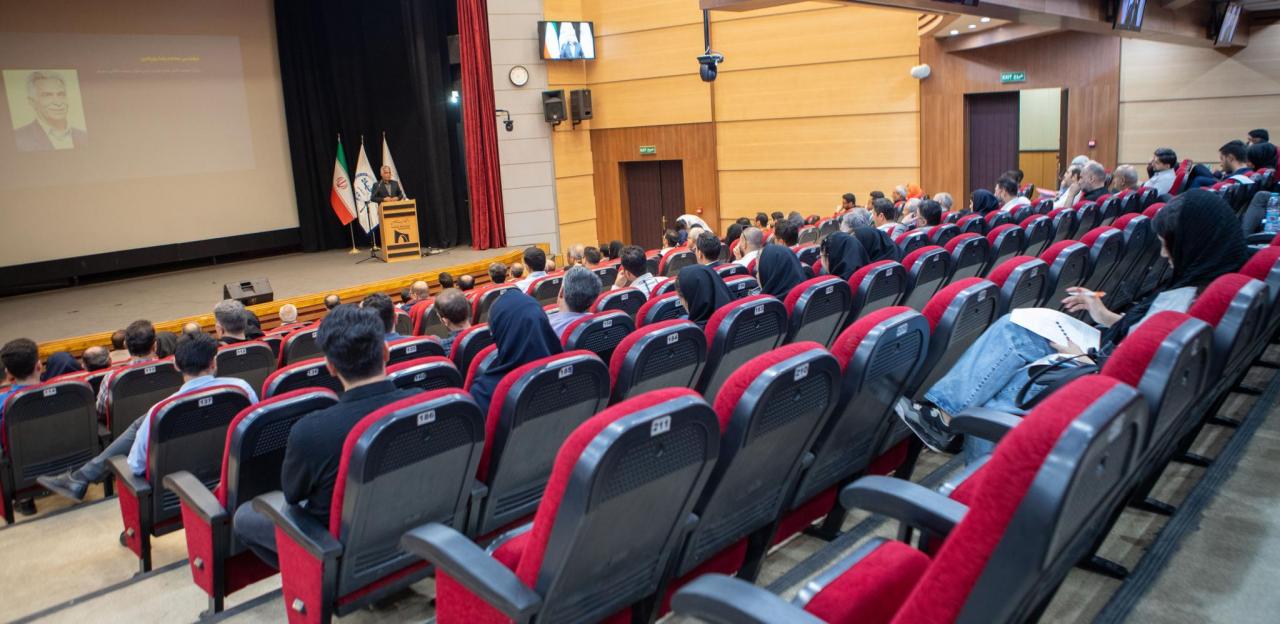 سمینار کاربرد هوش مصنوعی در زنجیره صنعت ـ معدن برگزار شد